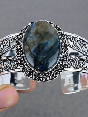 925 Labradorite Silver-Tone Cuff Bracelet - Blue-Green Oval Stone